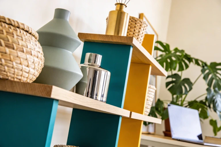 6 Office Shelf Styling: Quick Wins for a Brighter Desk