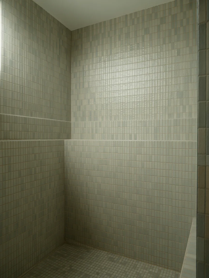 15. Vertical Stripe Tile Illusion